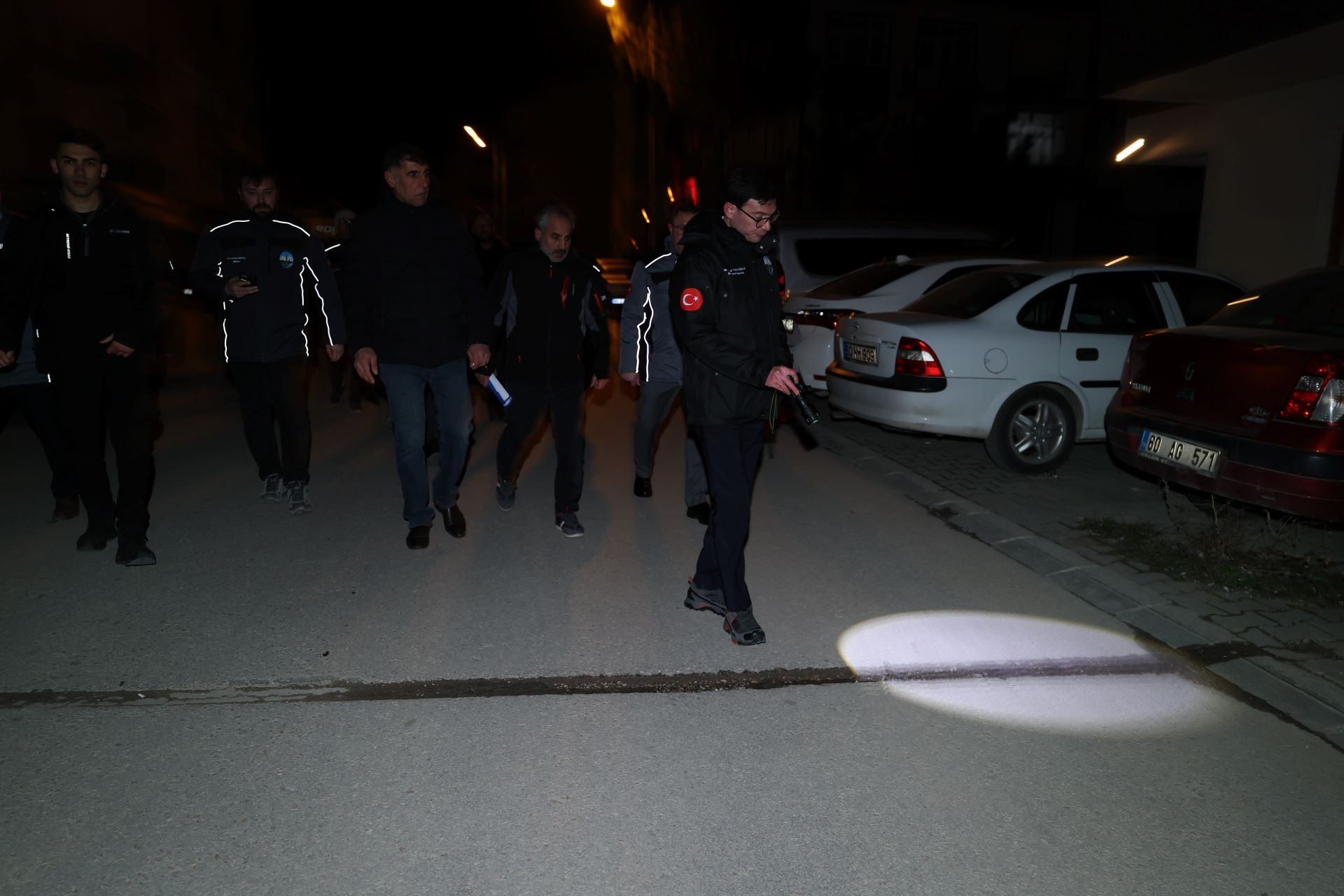 SAHADA YÖNETİM ANLAYIŞI SÜRÜYOR