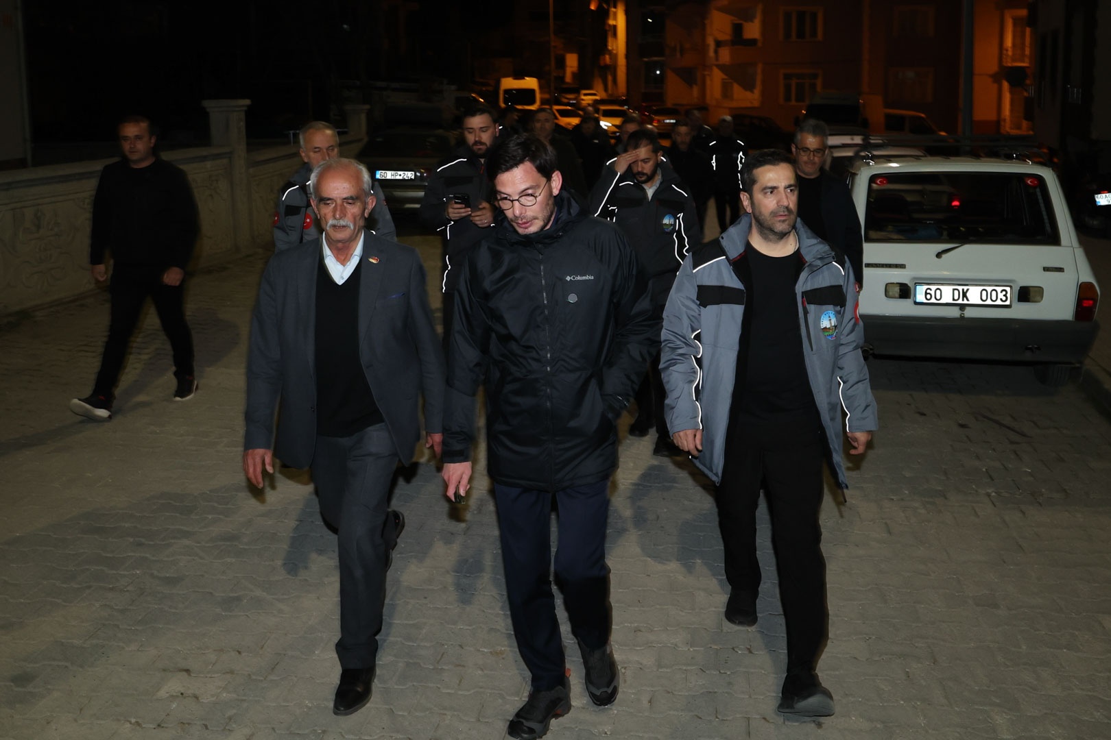 BAŞKAN YAZICIOĞLU DEVEGÖRMEZ MAHALLESİ’NDE TAM KADRO SAHADA