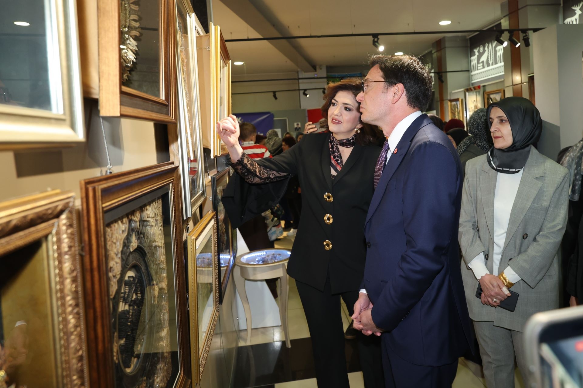 TOKAT BELEDİYESİ BELMEK FİLOGRAFİ VE RÖLYEF SERGİSİ AÇILDI