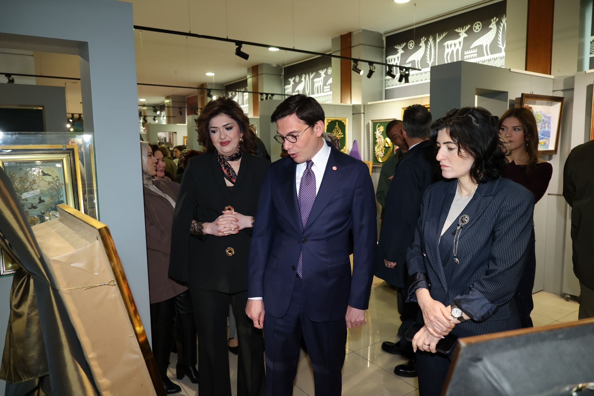 TOKAT BELEDİYESİ BELMEK FİLOGRAFİ VE RÖLYEF SERGİSİ AÇILDI