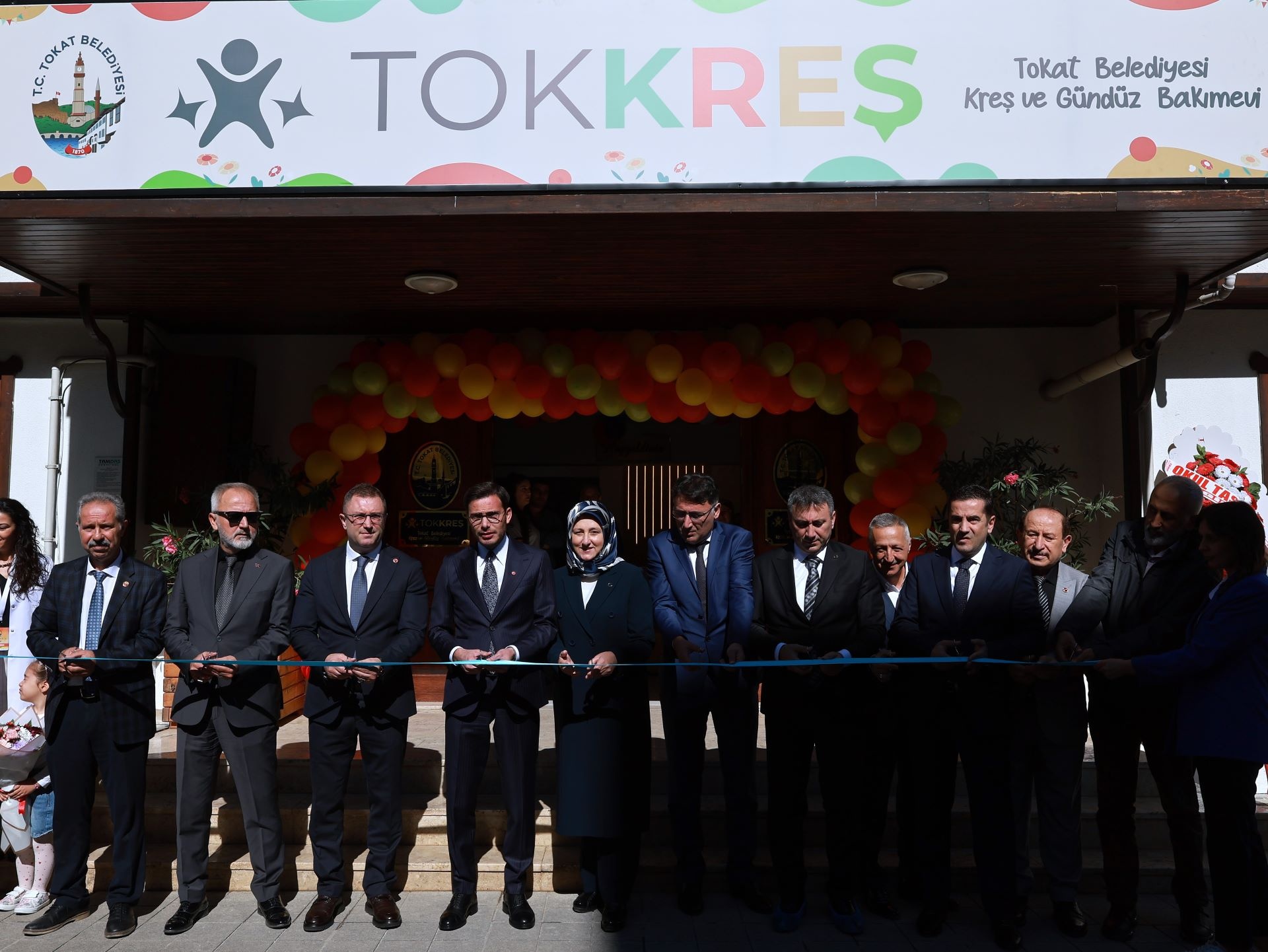 TOKKREŞ KAPILARINI AÇTI