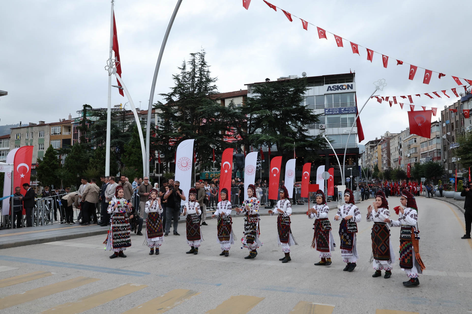 30 AĞUSTOS ZAFER BAYRAMI TOKAT’TA COŞKUYLA KUTLANDI