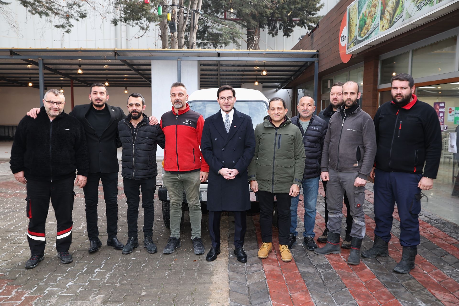 BAŞKAN YAZICIOĞLU, 45 YIL SONRA BABASININ MAKAM ARACINI HİZMETE ALDI