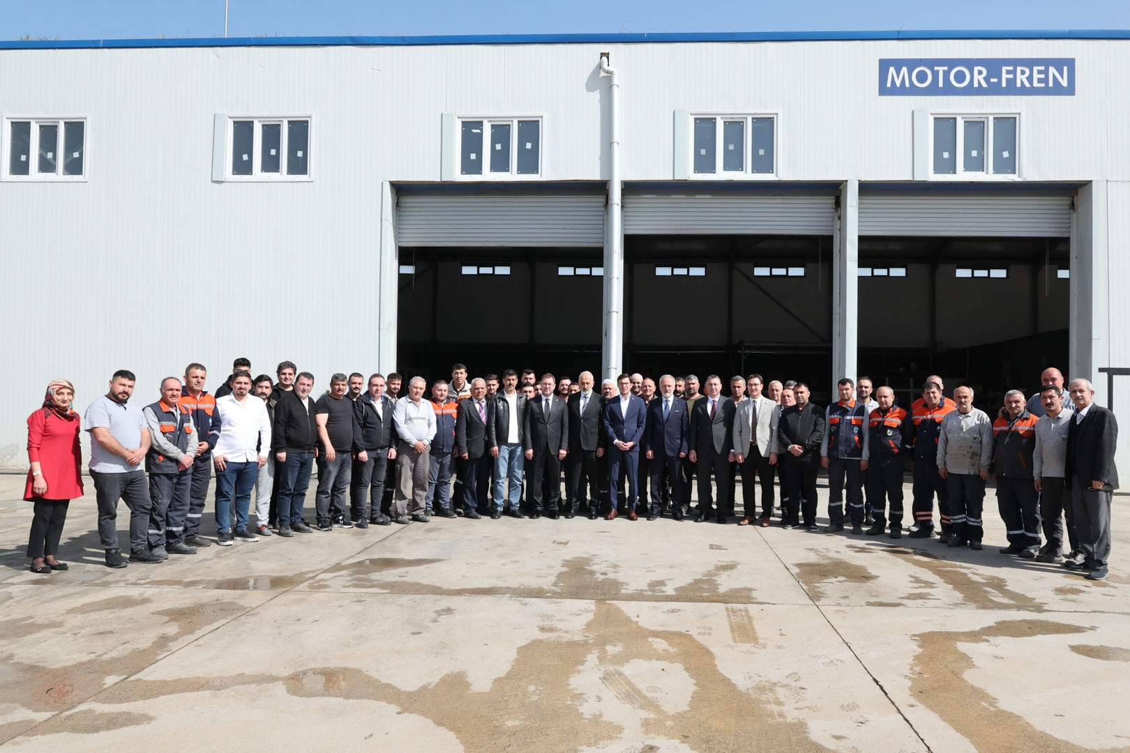 BAŞKAN YAZICIOĞLU, HAFTAYA PERSONELİYLE BİSMİLLAH DEDİ