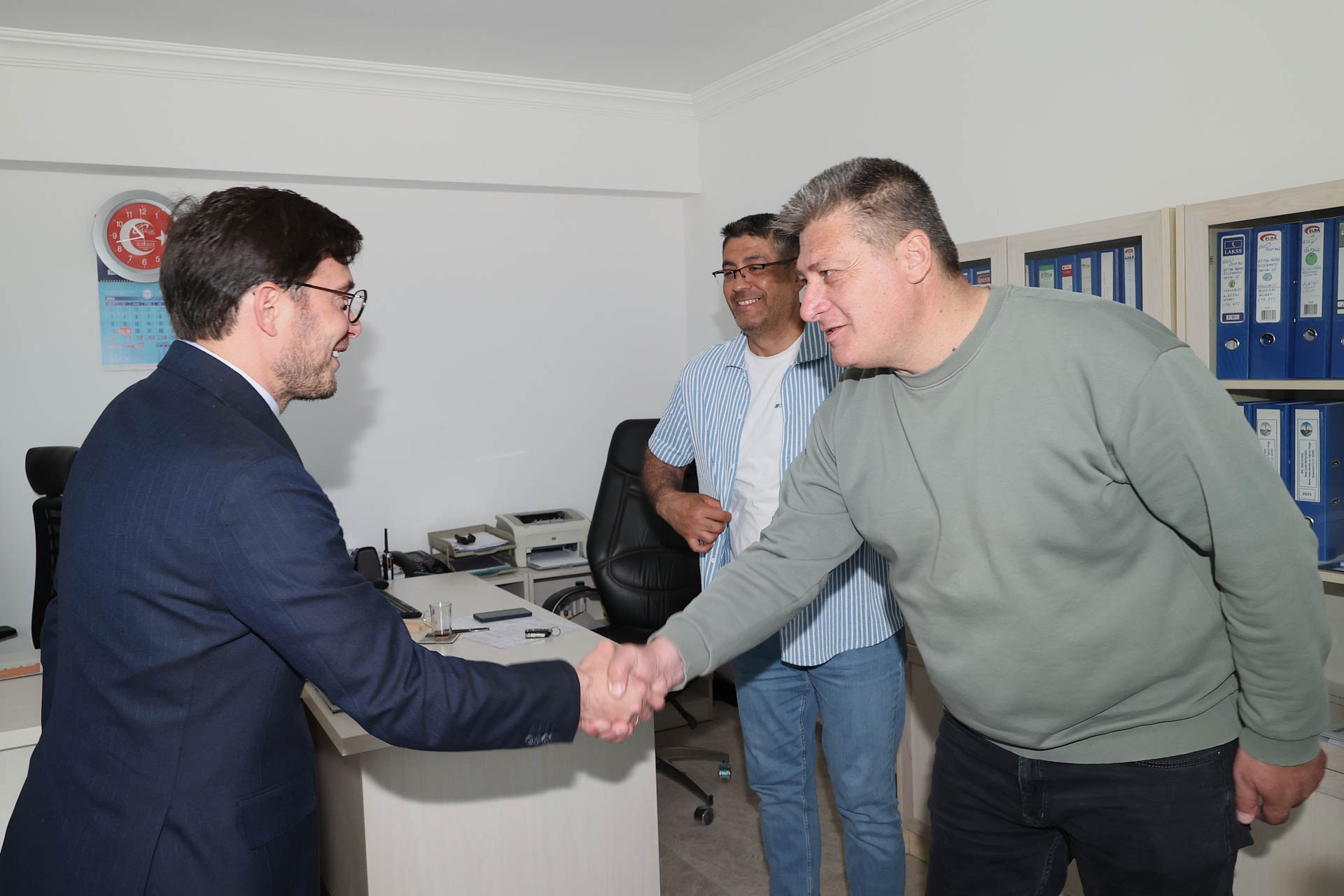 BAŞKAN YAZICIOĞLU, BELEDİYE PERSONELİYLE BAYRAMLAŞTI
