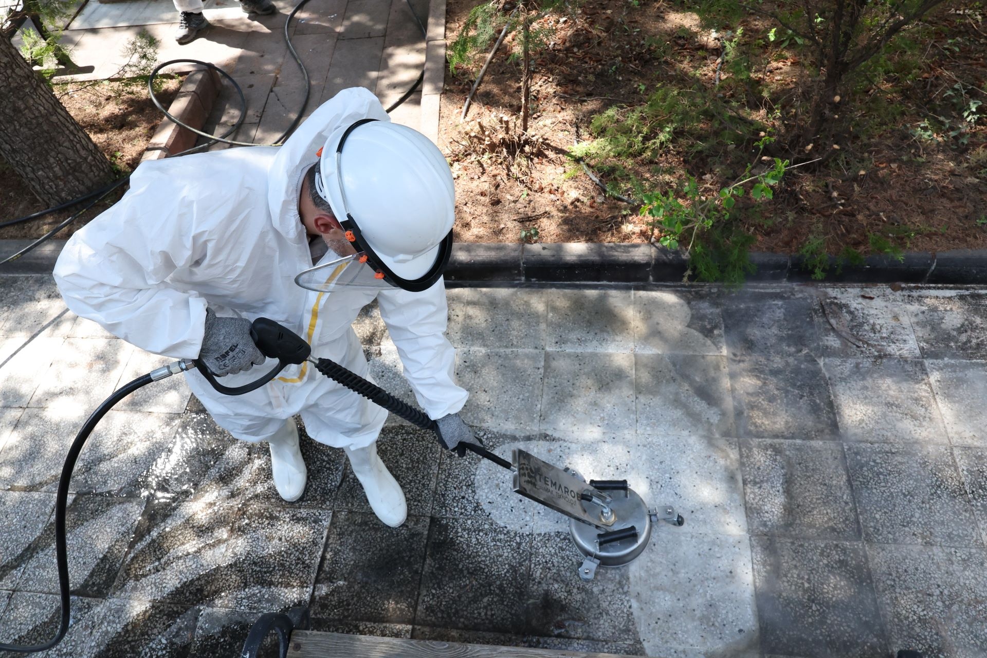 TEMİZLİKTE YENİ DÖNEM: JET YIKAMA ARACI SAHADA