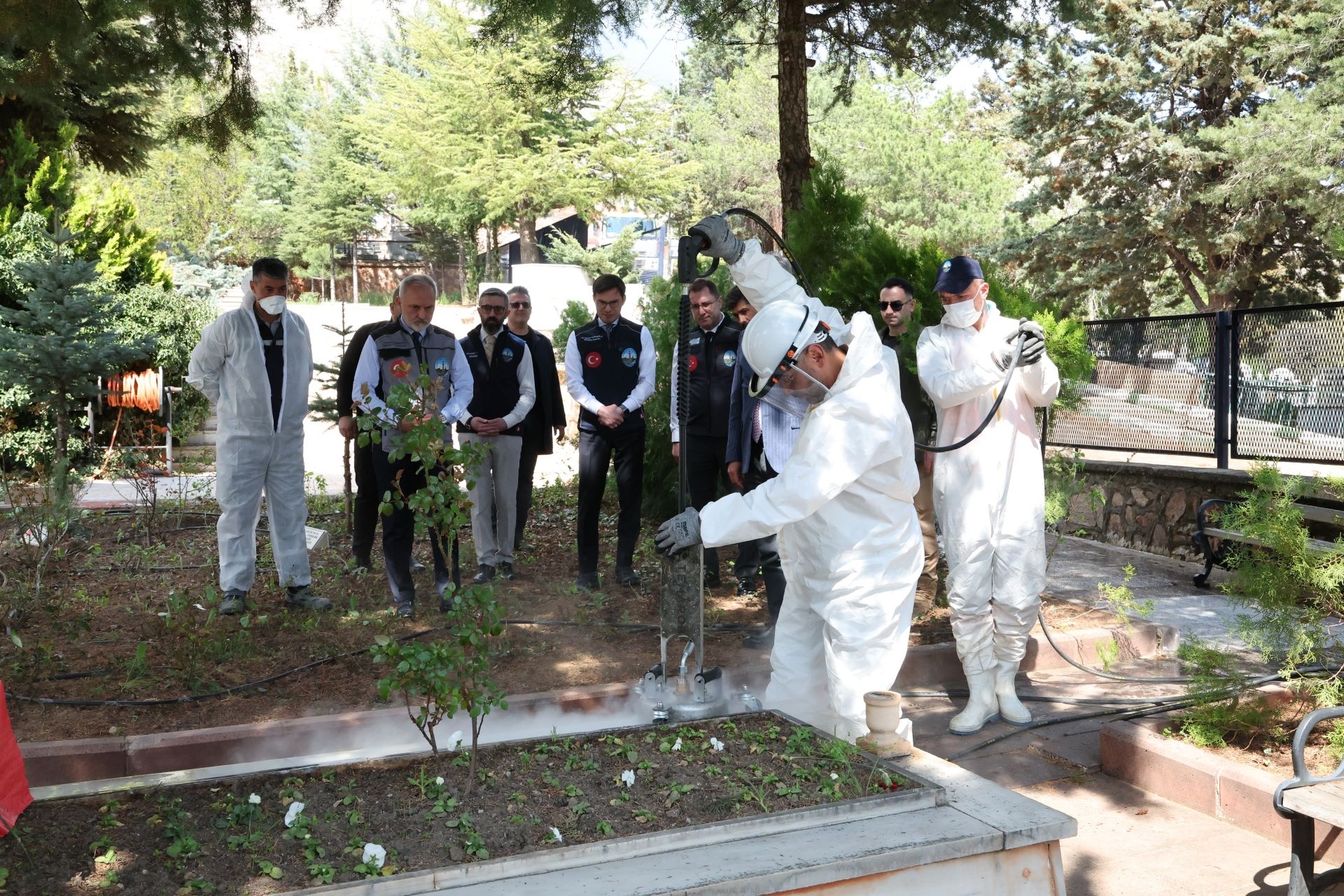 TEMİZLİKTE YENİ DÖNEM: JET YIKAMA ARACI SAHADA