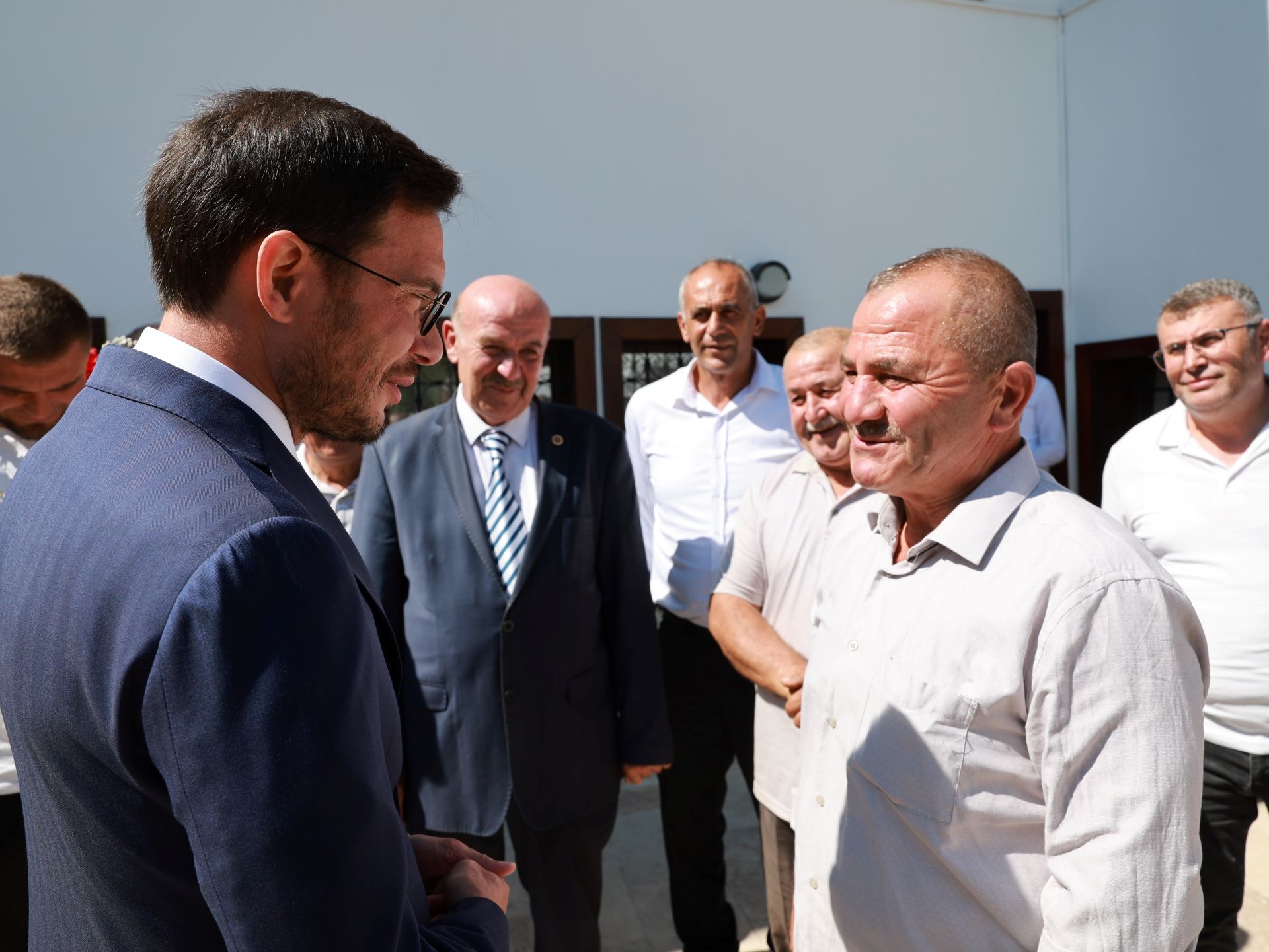 BAŞKAN YAZICIOĞLU BAŞPEHLİVAN SERHAT ELVAN’I TEBRİK ETTİ