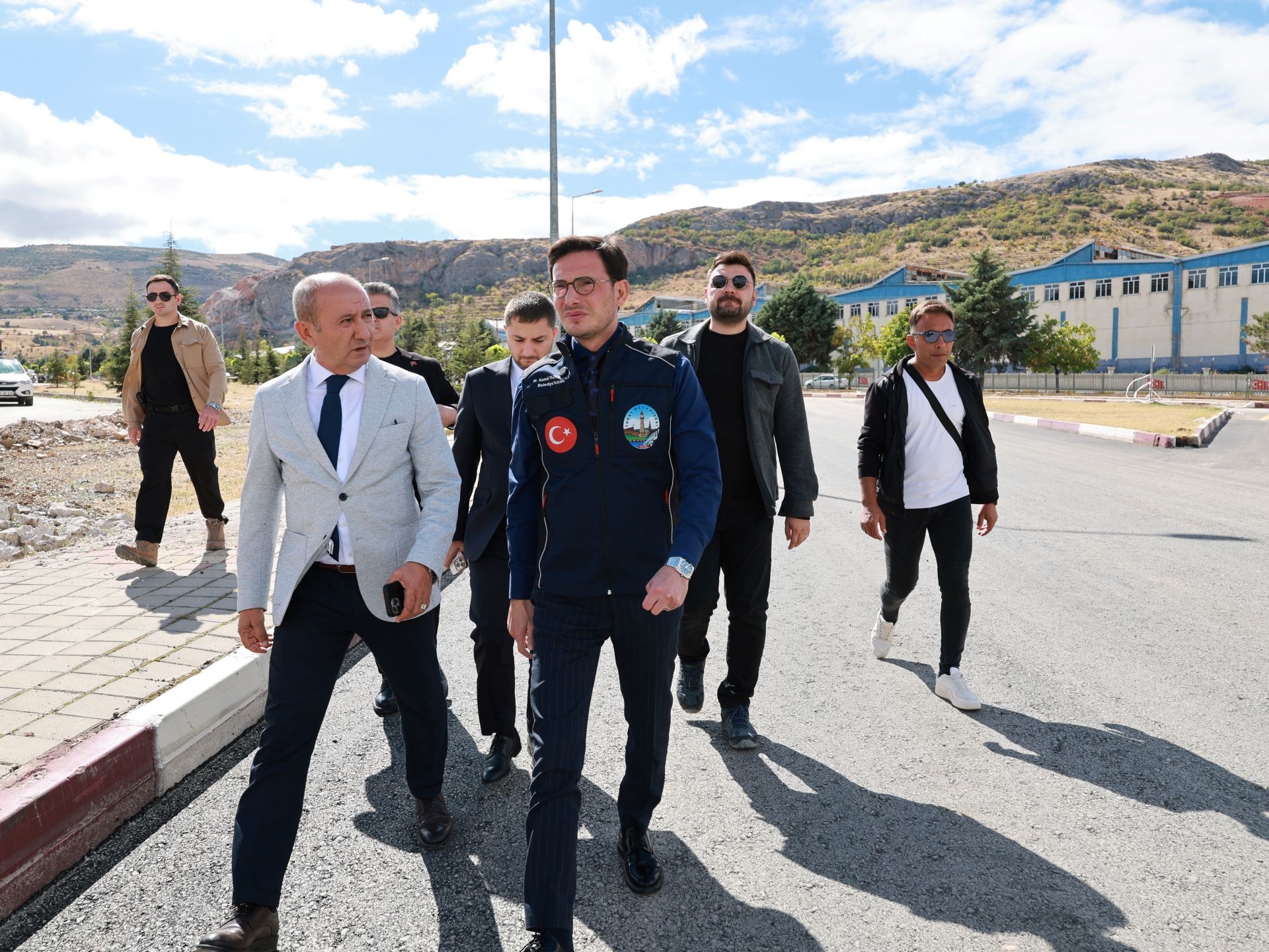 BAŞKAN YAZICIOĞLU ÜRETKEN BELEDİYECİLİKLE TAM GAZ YOLA DEVAM