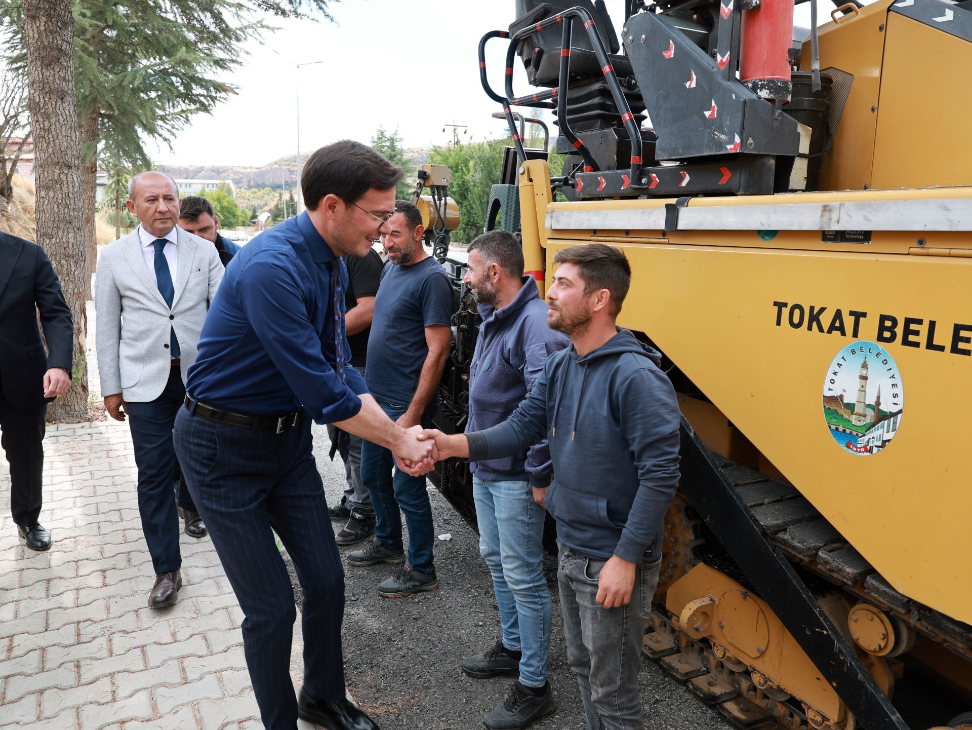 BAŞKAN YAZICIOĞLU ÜRETKEN BELEDİYECİLİKLE TAM GAZ YOLA DEVAM
