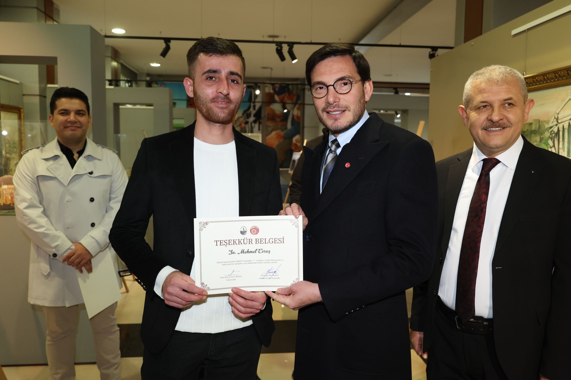 TOKATLI SANATÇILARDAN ÖDÜLLÜ FOTOĞRAFLAR SERGİSİ