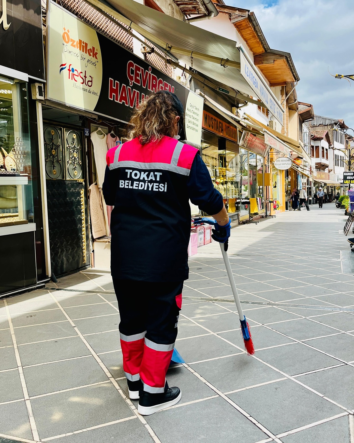 TOKAT’IN TEMİZLİĞİ KADINLARA EMANET