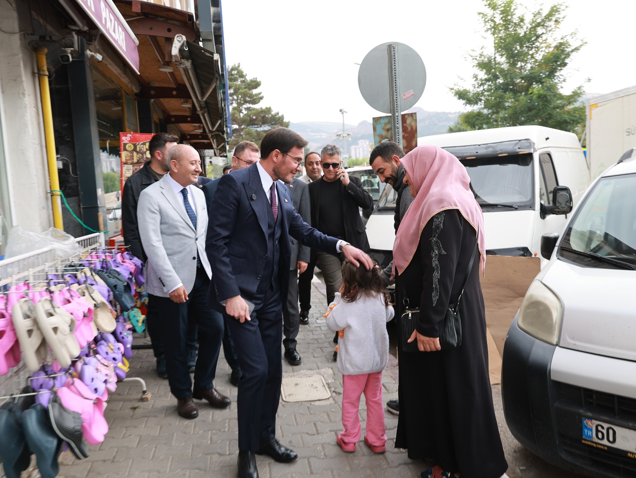 BAŞKAN YAZICIOĞLU KÜMBET MAHALLESİNDE