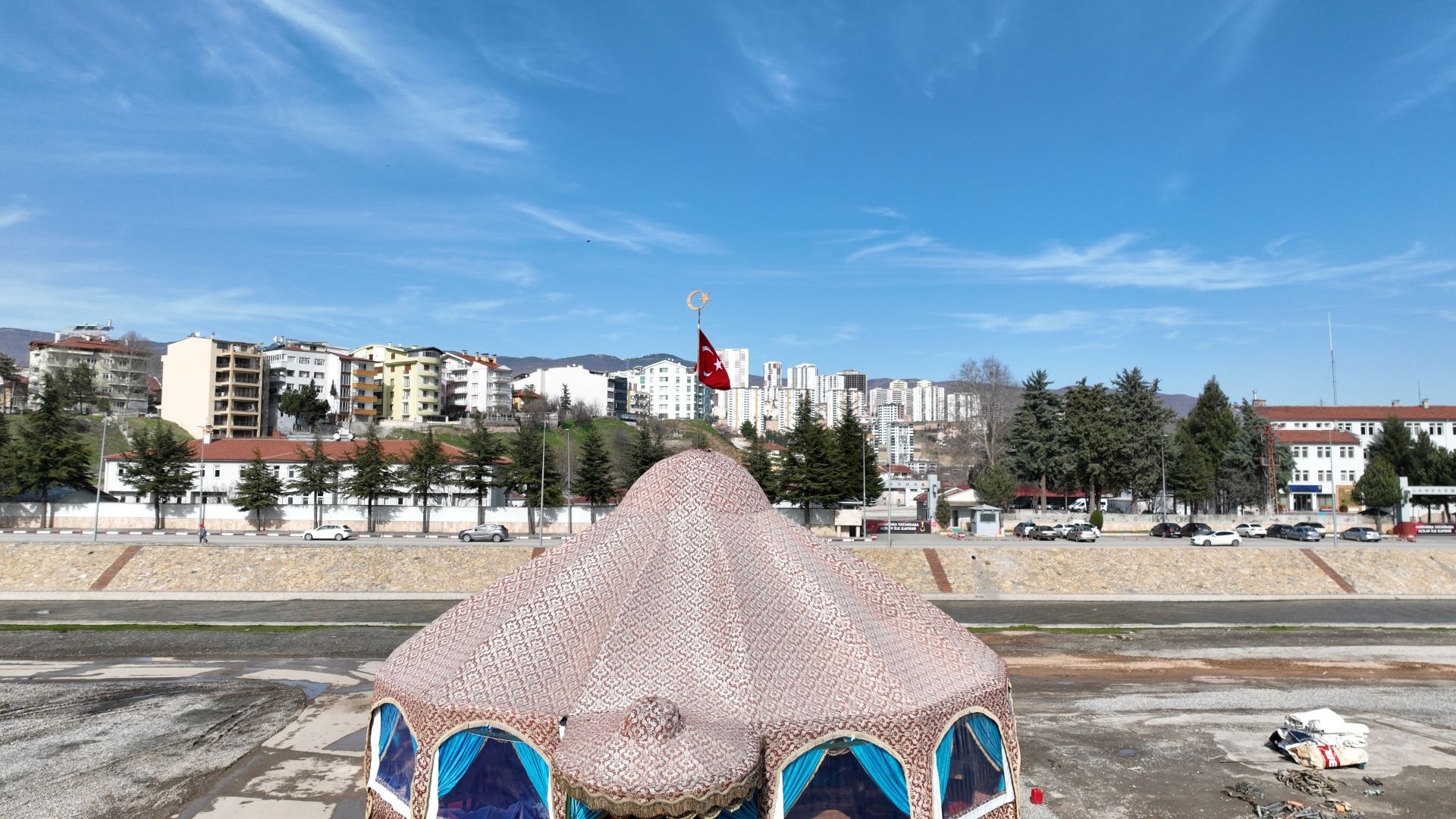 TOKAT’TA RAMAZAN COŞKUSU HER AKŞAM ETKİNLİK, DÖRT NOKTADA İFTAR SOFRASI