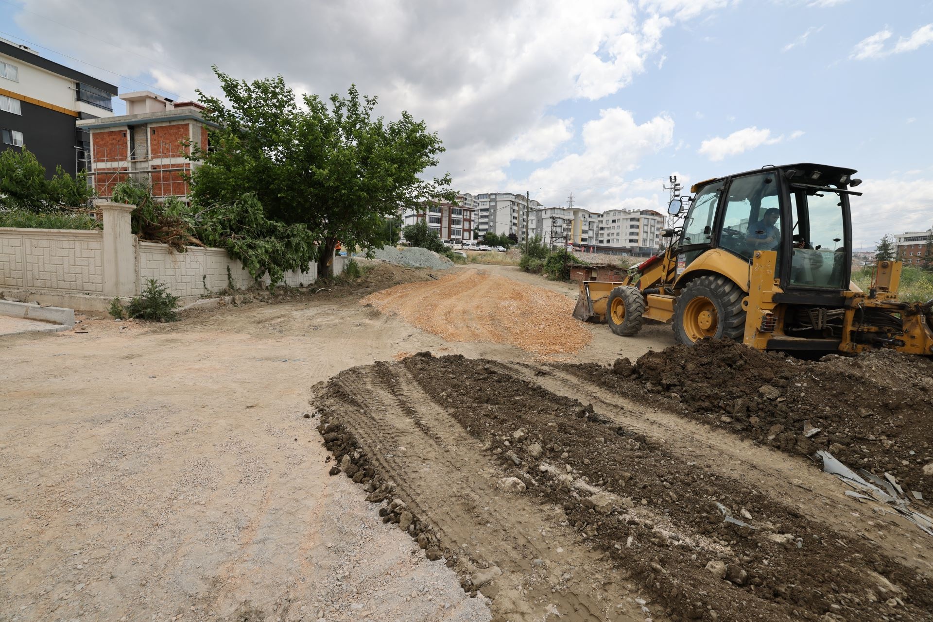 BAŞKAN YAZICIOĞLU: TOKAT, ÜRETKEN BELEDİYECİLİKLE GÜZELLEŞİYOR