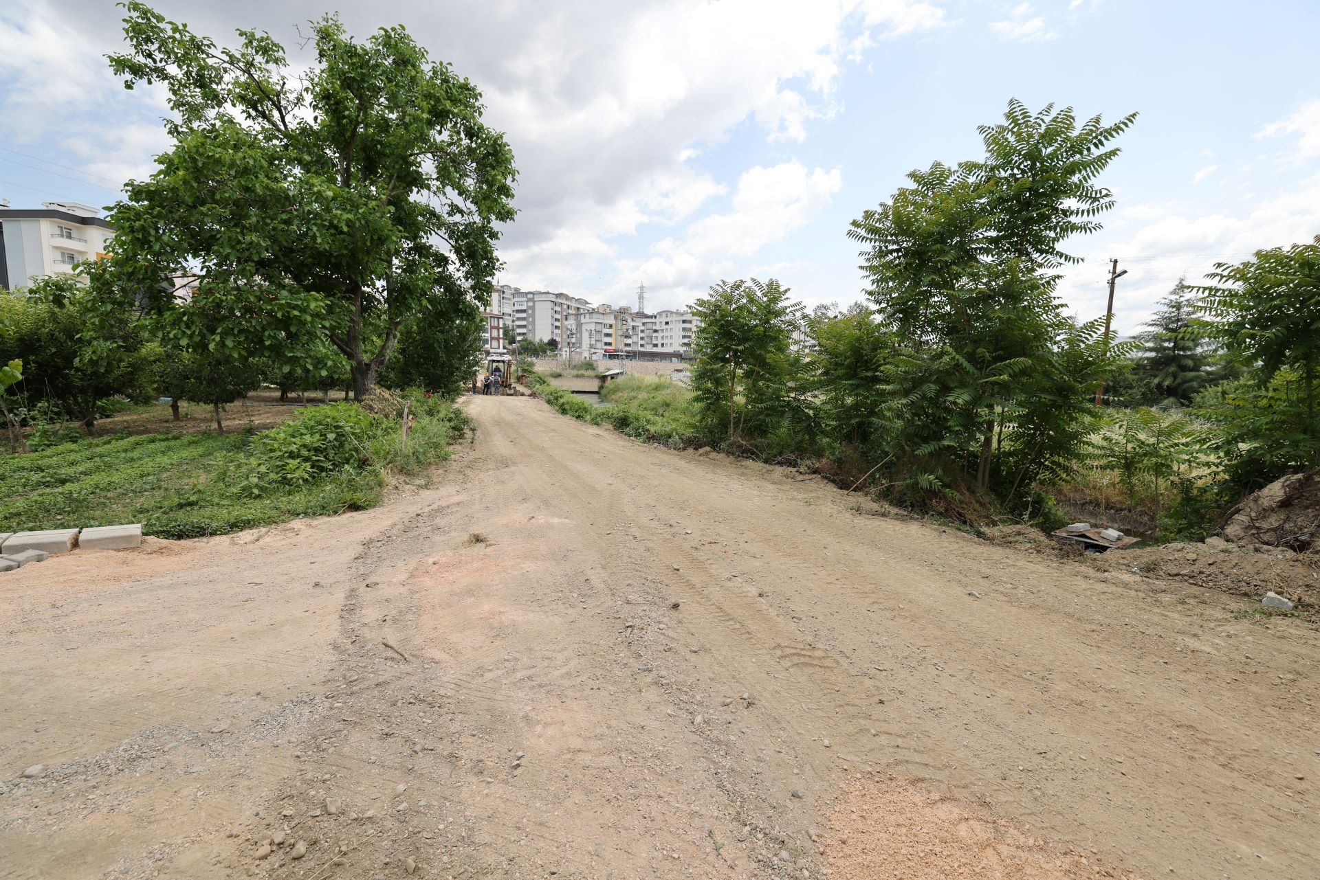 BAŞKAN YAZICIOĞLU: TOKAT, ÜRETKEN BELEDİYECİLİKLE GÜZELLEŞİYOR