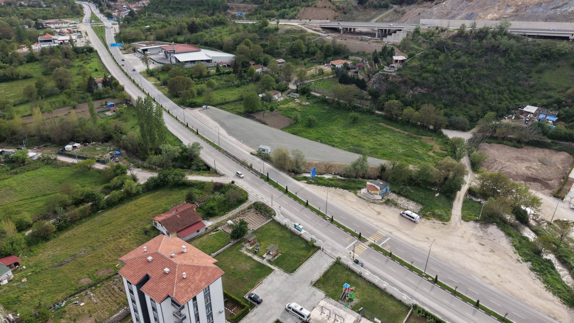 11 NOLU HALK OTOBÜSLERİ YENİ ALANINA TAŞINIYOR