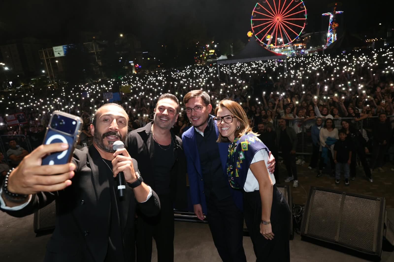 OĞUZHAN KOÇ KONSERİNDE ON BİNLERCE TOKATLI BULUŞTU
