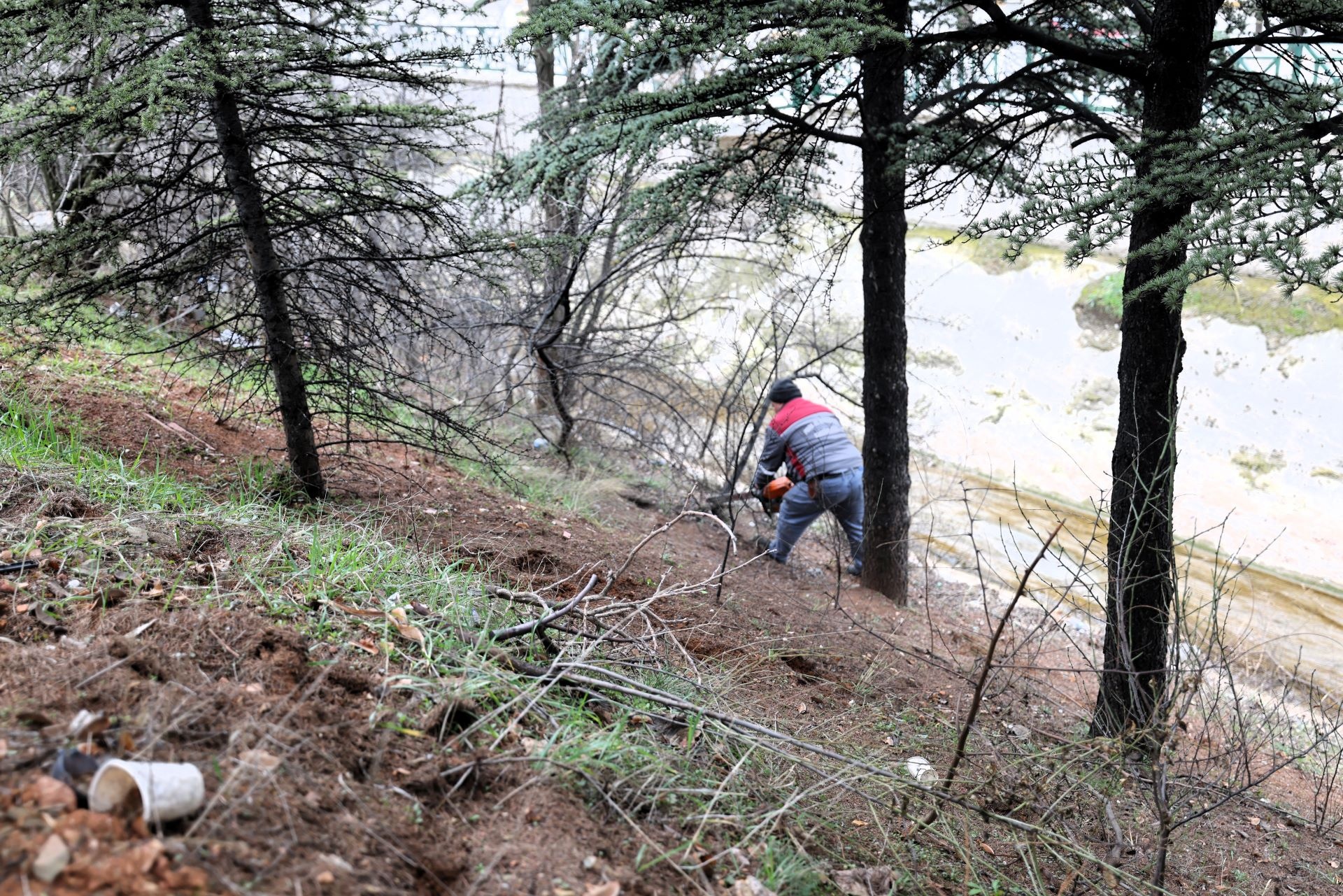 SAĞ SAHİL SULAMA KANALINDA TEMİZLİK VE GÜVENLİK ÇALIŞMALARI BAŞLADI