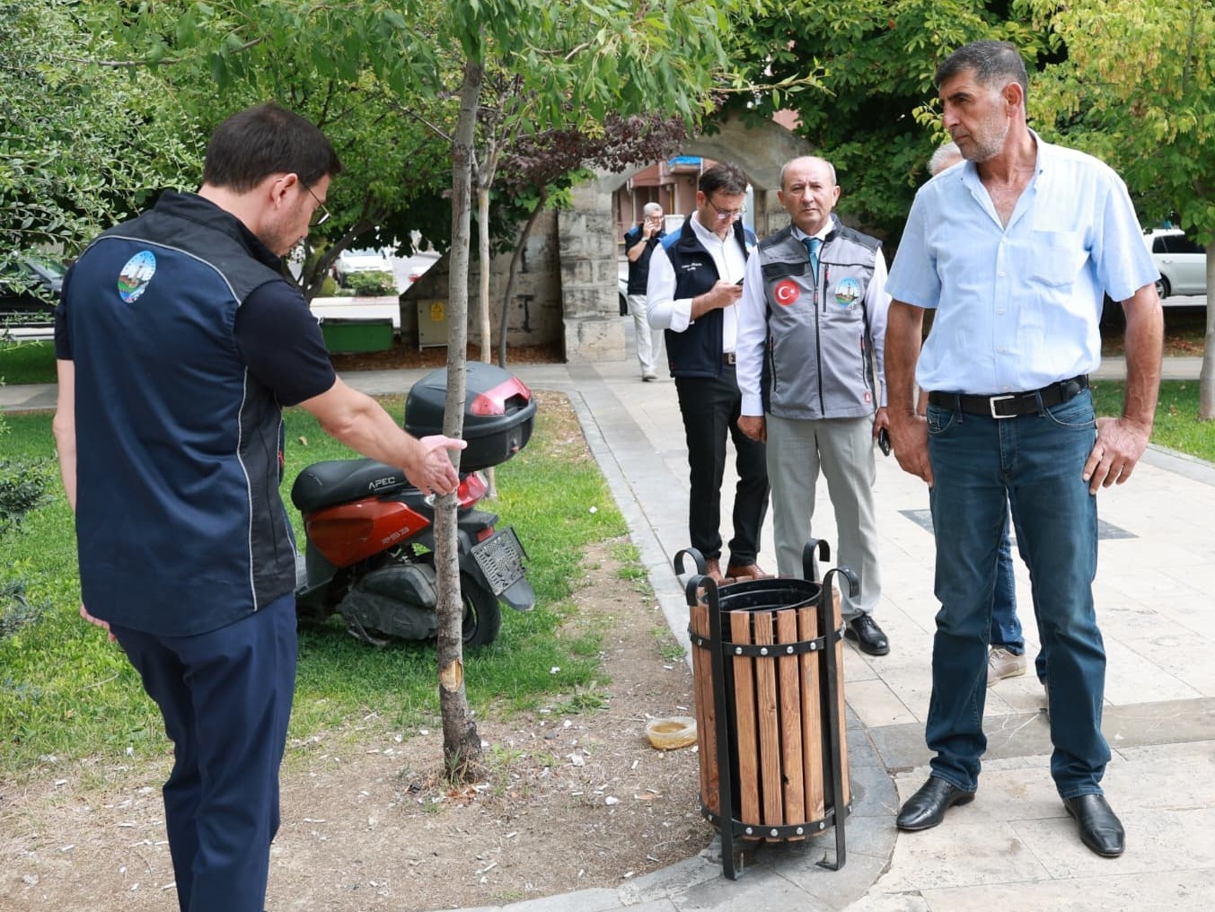MAKAMIMIZ VATANDAŞIMIZIN YANIDIR