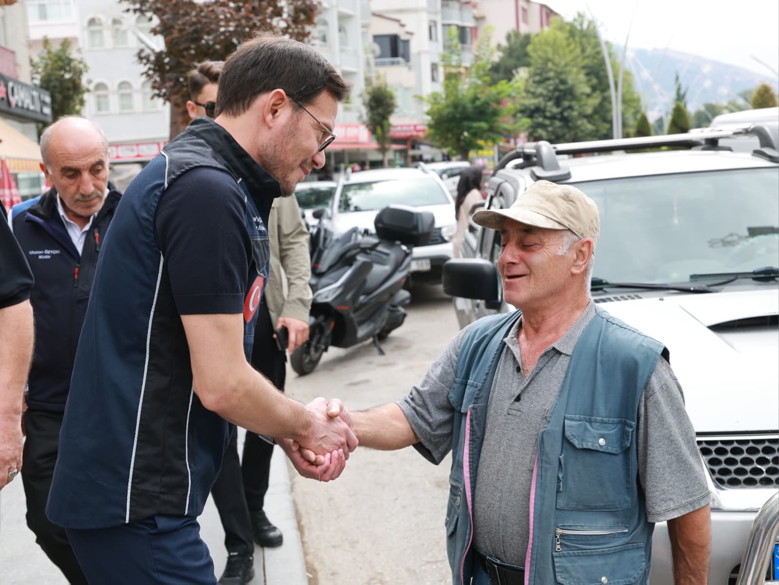 MAKAMIMIZ VATANDAŞIMIZIN YANIDIR