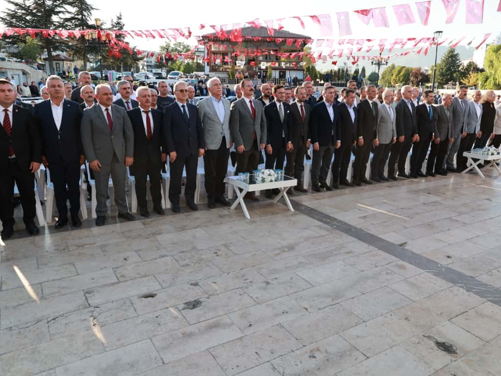 AHİLİK ÜRETKENLİĞİN ADIDIR