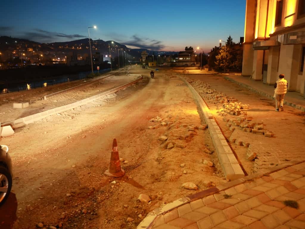 ÇALIŞMA ALANLARINI GECE GÜNDÜZ DEMEDEN YERİNDE İNCELİYORUZ