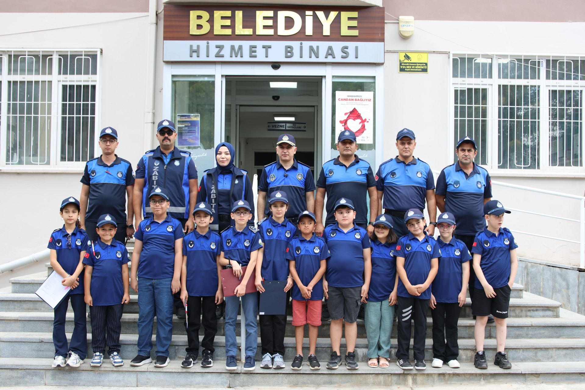 MİNİK ZABITALAR GÖREV BAŞINDA