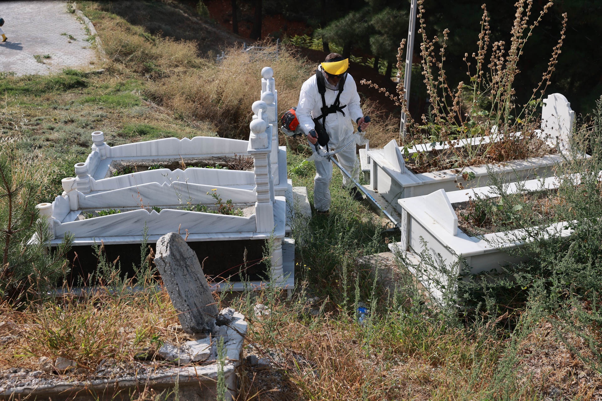 TOKAT BELEDİYESİ MEZARLIKLAR MÜDÜRLÜĞÜ’NÜN MAKİNE PARKI GÜÇLENDİRİLDİ