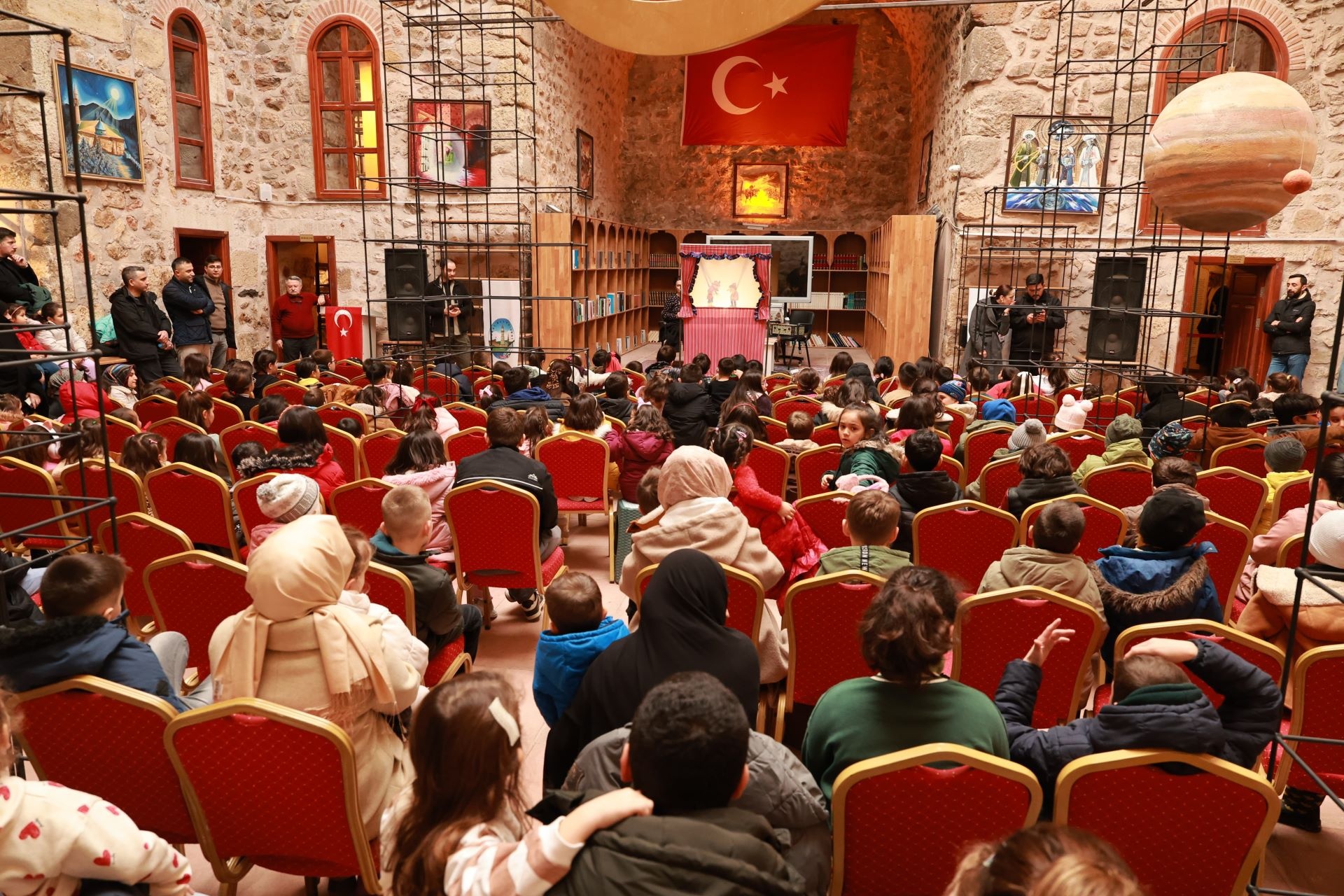 TOKAT BELEDİYESİ’NDEN ÇOCUKLARA ÖZEL KÜLTÜREL ETKİNLİKLER DEVAM EDİYOR