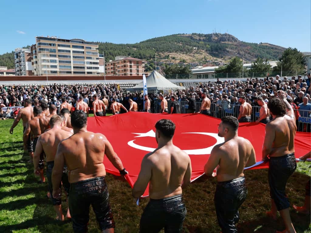 TOKAT BELEDİYESİ 1. ALİ YÜCEL YAĞLI PEHLİVAN GÜREŞLERİ TAMAMLANDI