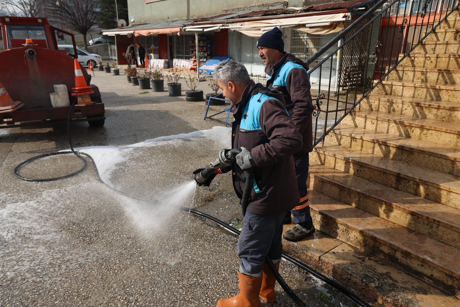 BAYRAM ÖNCESİ CAMİLERDE KAPSAMLI TEMİZLİK