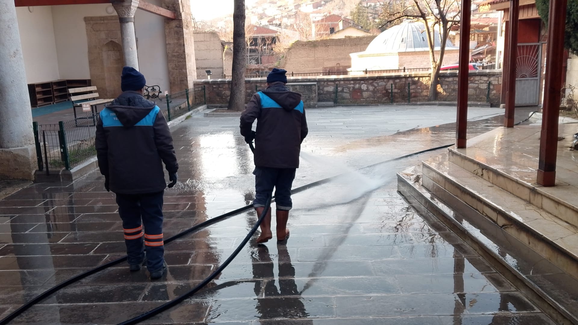 BAYRAM ÖNCESİ CAMİLERDE KAPSAMLI TEMİZLİK