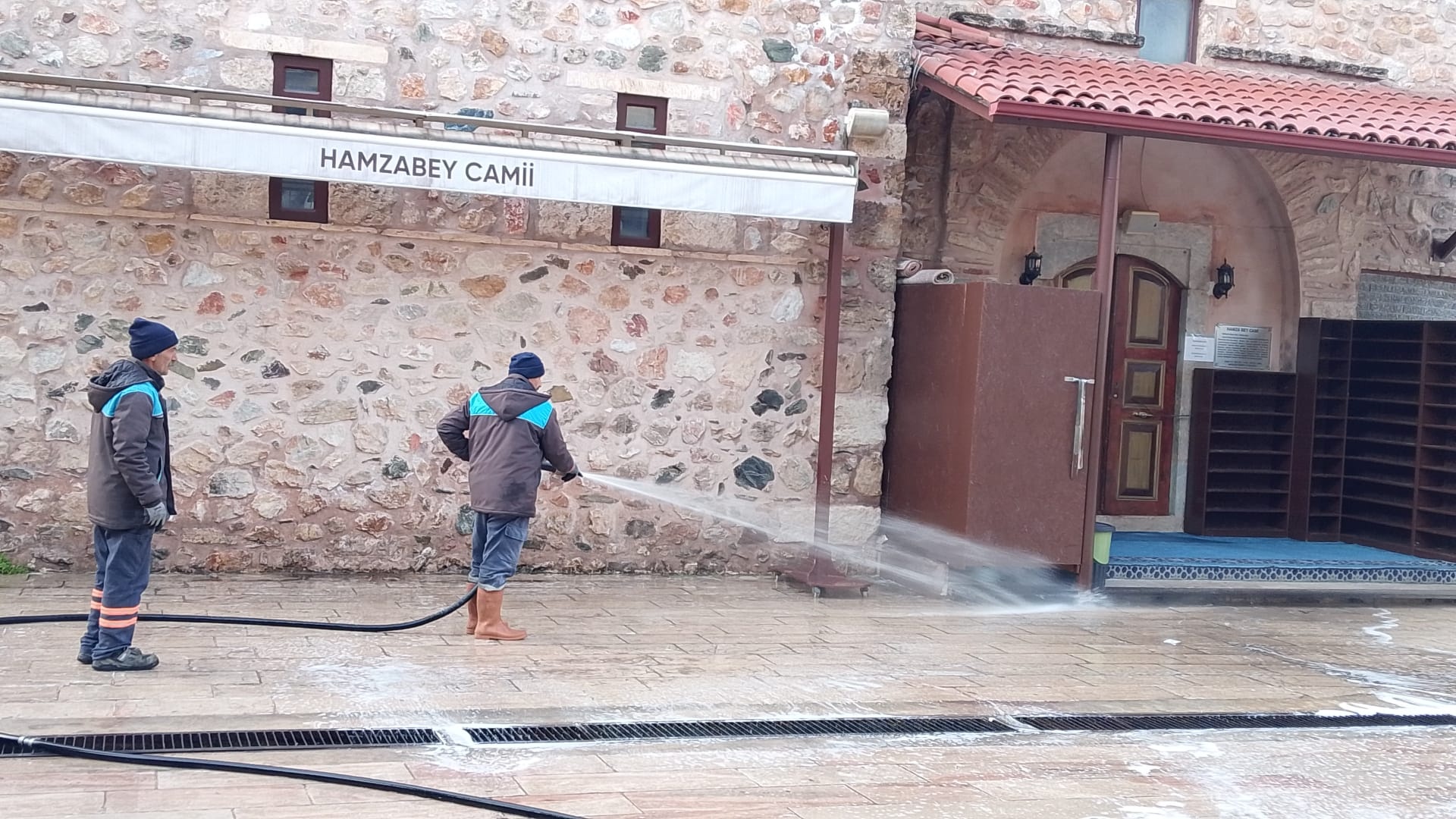 BAYRAM ÖNCESİ CAMİLERDE KAPSAMLI TEMİZLİK