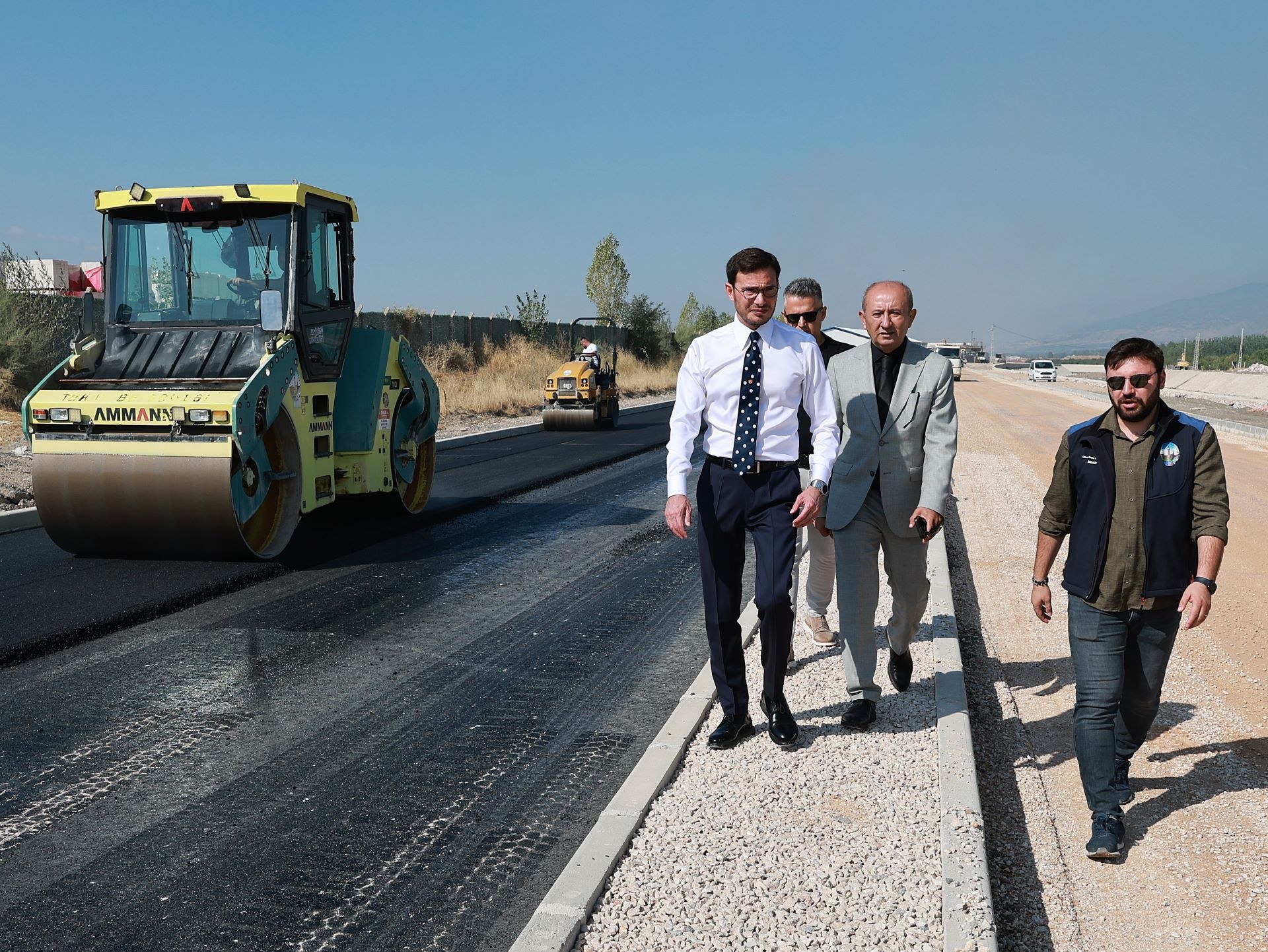 TOKAT BELEDİYESİ’NDE ÇİFT TABAKALI ASFALT DÖNEMİ BAŞLADI