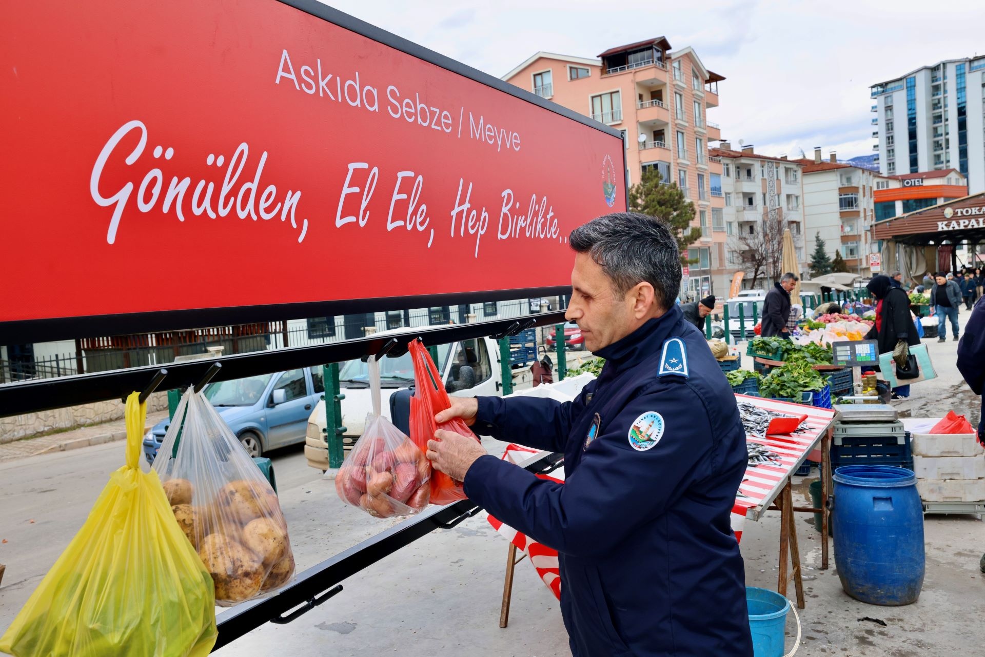 PAZAR YERLERİNDE “ASKIDA SEBZE VE MEYVE” UYGULAMASI